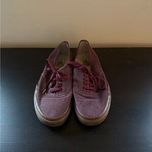 Vans Men's Burgundy Canvas Sneakers
